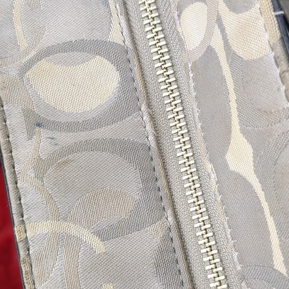 Coach Optic gray tote - Picture 15 of 16